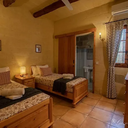 Ta' Salvu * Xagħra